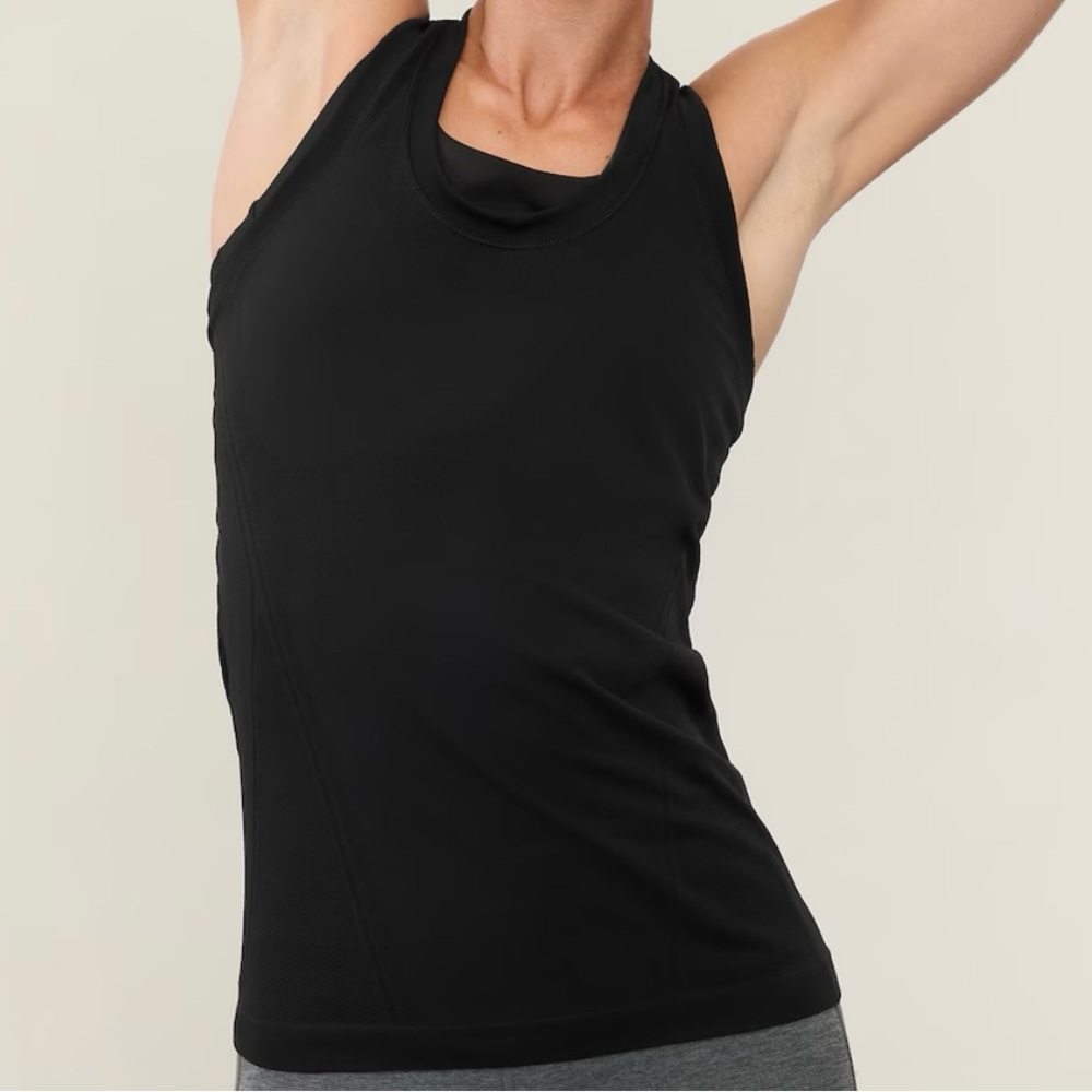 Athleta Momentum Seamless Black Sleeveless Women's Top